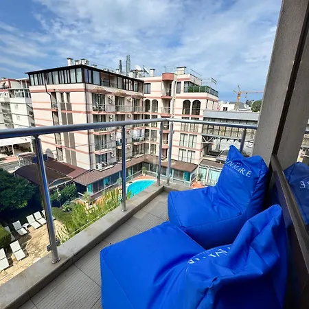B48 In Tarsis Club Complex Z Widokiem Na Basen Apartman *