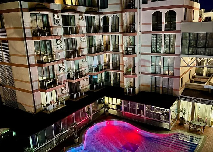 B48 In Tarsis Club Complex 公寓 阳光海滩