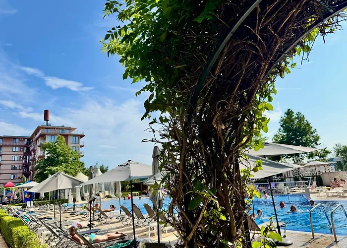 B48 In Tarsis Club Complex 公寓 *